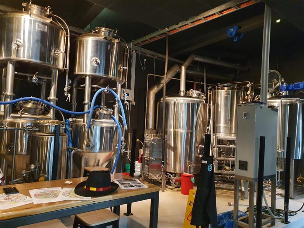brewhouse system, 1000L brewhouse, microbrewery, Tiantai beer equipment, beer brewing system, microbrewery equipment for sale, beer making machine, beer brewing plant, brewery machinery, beer fermenter, fermentation tank, beer unitank, beer fermentor, conical fermenter, brite tank, bright beer tank